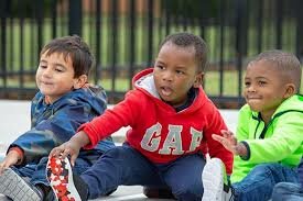 Uses past tense consistently