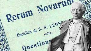 El Papa León XIII publica la Rerum novarum.