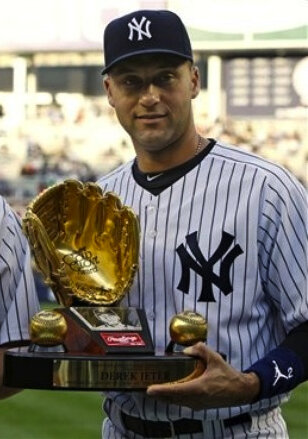 Wins first Gold Glove Award