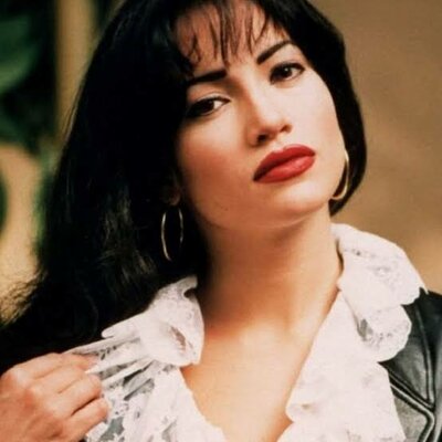 Timeline: SELENA QUINTANILLA