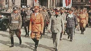 HITLER ARRIBA AL PODER