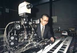 Wasubot,robot joueur d'orgue à l'Exposition universelle d'Osaka.