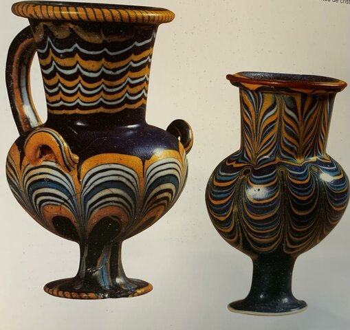 Recipiente de cristal de tumbas en el norte de Saqqara