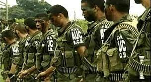 Surgen las Autodefensas Unidas de Colombia.