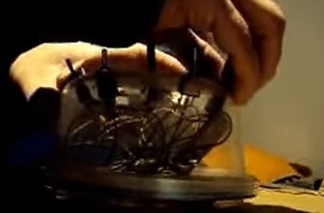 Oscilador electrónico