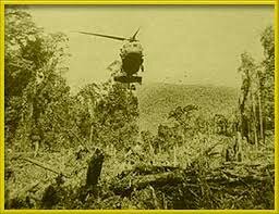 Gobierno bombardea la base militar guerrillera de casa verde