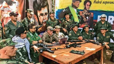 Se rearman las disidencias de las FARC