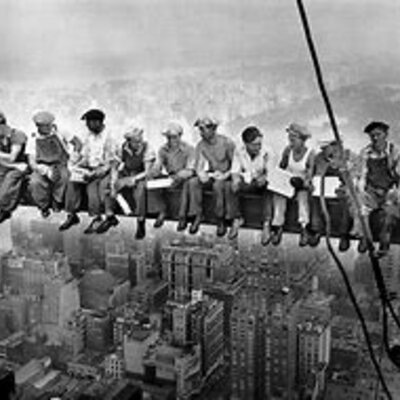 Timeline: EL MUNDO OBRERO