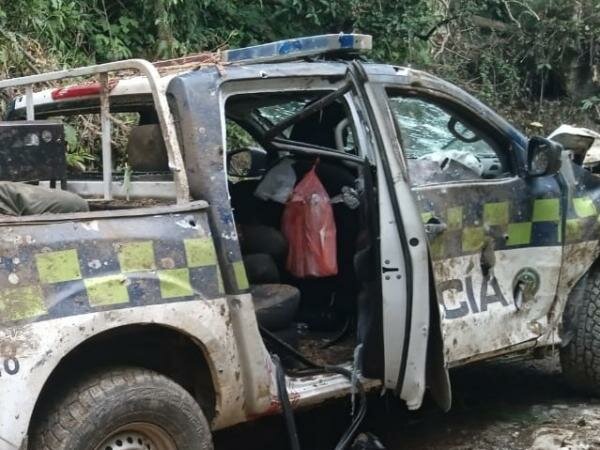Asesinados policías en una emboscada