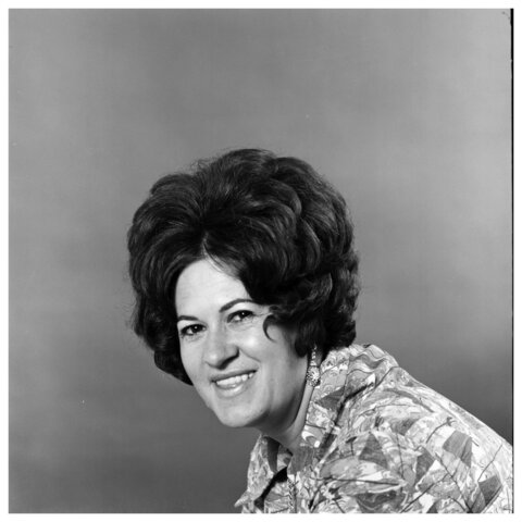 Mujer: Primera CANDIDATA PRESIDENCIAL