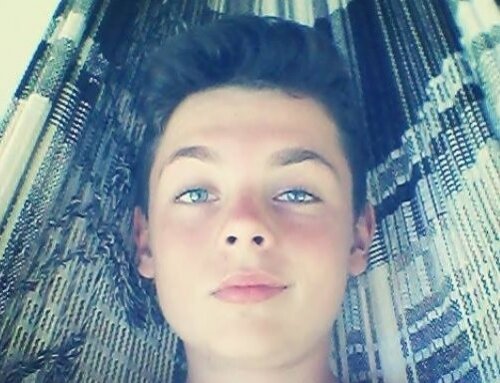 Adolescente (12-17 anos)