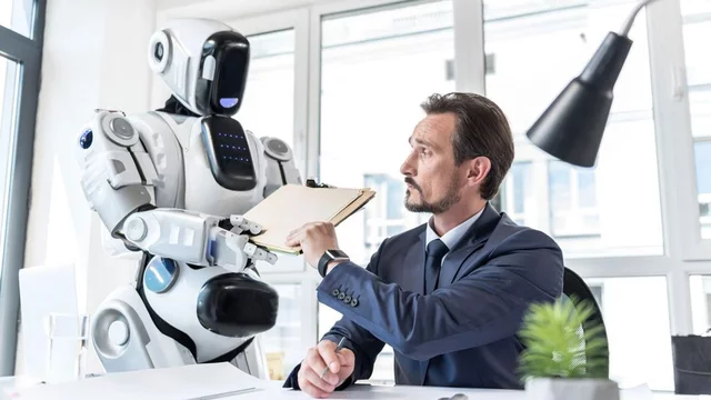 FUTURO: Tecnologización del trabajo.