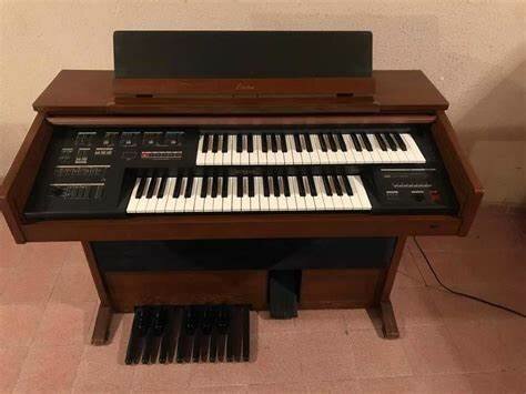 órgano electromecánico