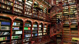 Timeline: Histoire des institutions - Patrimoine et Archives