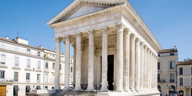 Maison Carrée