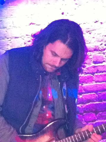 Apresentação surpresa: Cafe Wha