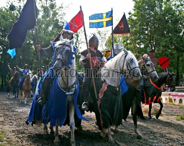 Rootsi sekkub sõtta