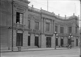 Creación de la Academia de Artes