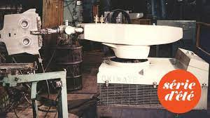 premier robot industriel