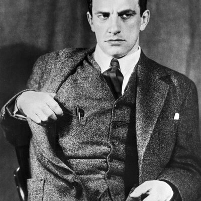 Timeline: Биография В.В. Маяковского