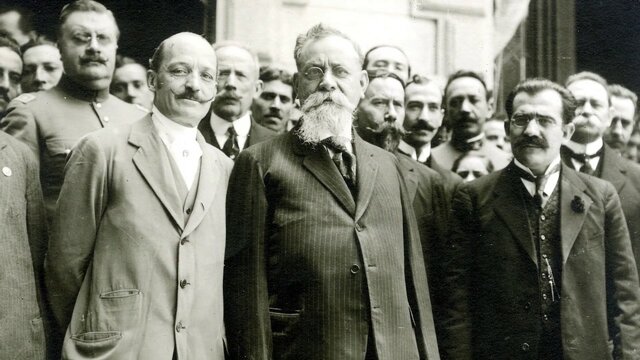 Promulgación de la Ley Agraria