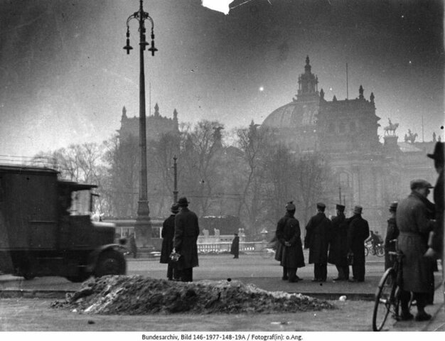L'incendi del Reichstag, l'edifici del parlament alemà