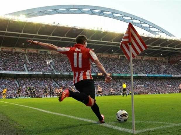 Se introducen los lanzamientos de tiro de esquina