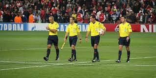 Se usa un arbitro central