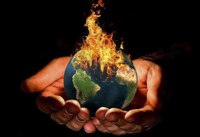 Pepita must have come back to life to be able to continue teaching history classes, since she will surely be outraged at how the world is changing when she is dead.