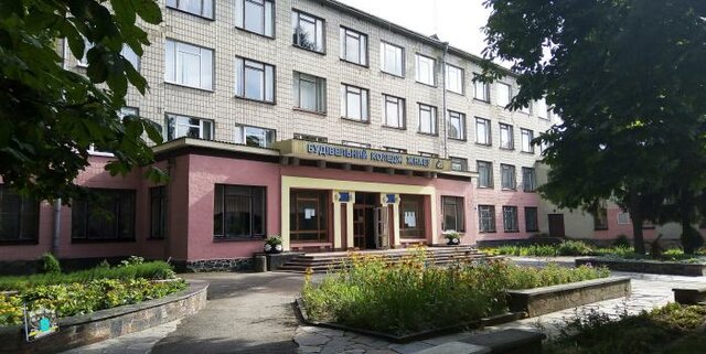 Вступила в БК ЖНАЕУ на факультет архітектури та дизайну