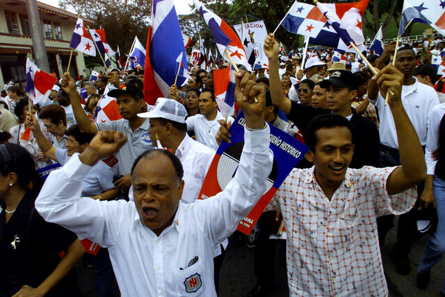 Canal Officially Exchanges Ownership to Panamanian Nationals