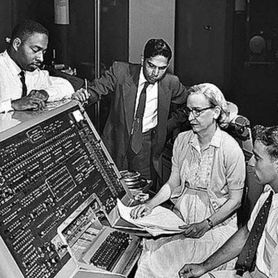 Timeline: historia de el computo