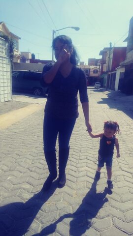 NACE UNA DE MIS PRIMAS QUE MAS QUIERO