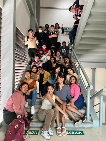 ENTRE A LA UNIVERSIDAD