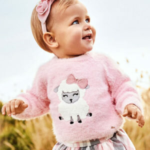 UNA NENA NOVA A LA FAMILIA