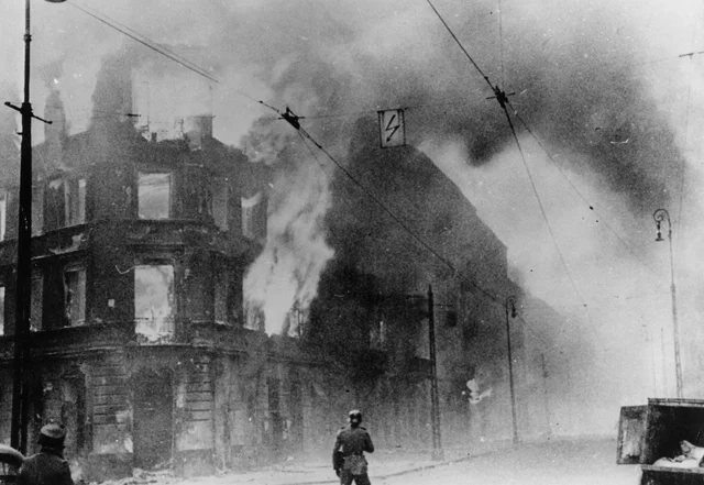 WARSAW GHETTO UPRISING