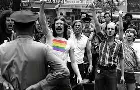 ☮️Revuelta de Stonewall