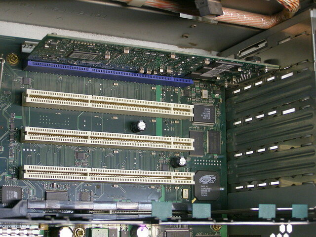 Barramento - PCI-X