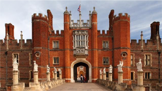 Hampton Court's Conference