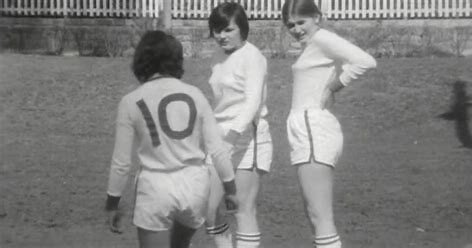 Premier match féminin en France