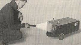 Timeline: Le chien éléctrique de Hamoud