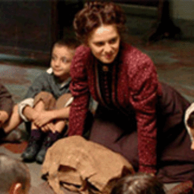 Timeline: LA MUJER QUE DIO ALAS A LOS NIÑOS - MARÍA MONTESSORI (Elaborado por Patricia Salinas y Mariana Calasich - Universidad La Salle Bolivia)