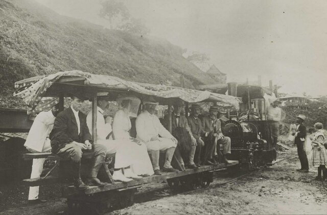 Teddy Roosevelt travels to Panama