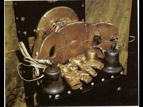 Sika dwa kofi (Golden Stool)