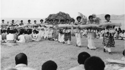 Presentation of Fijian mats and tapa cloths to Queen Elizabeth II