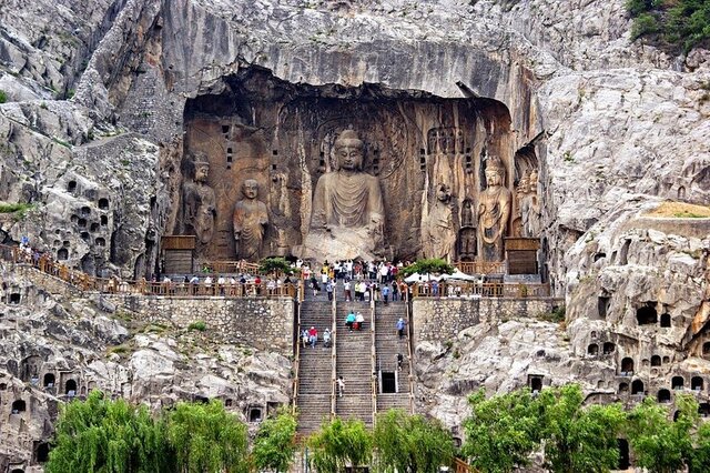 Longmen caves