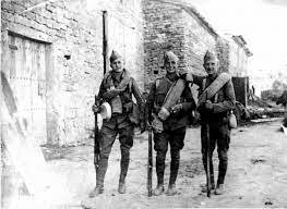 Den spanske borgerkrig mellem republikanerne(kommunistisk) og nationalisterne.