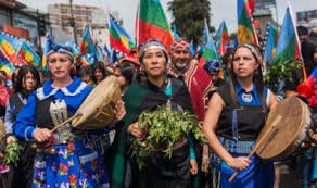 Mujeres lleulleuche del lago Lleu lleu y elikurache del valle de Elikura, la lucha por la autogestión alimentaria y el cuidado de las familias en lucha. (2020-2022)