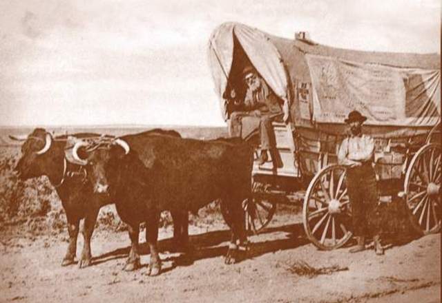 Oregon Trail established