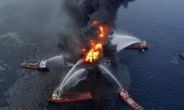 Oil rig explodes in the Gulf of Mexico